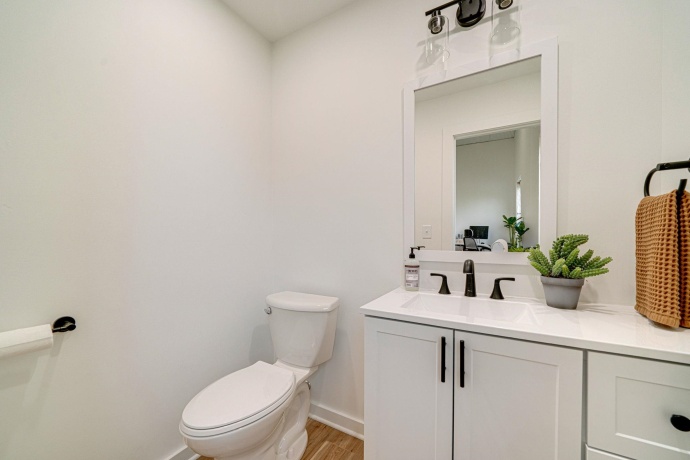 5380 Steward, ROCKFORD, Illinois 61101, 3 Bedrooms Bedrooms, ,2 BathroomsBathrooms,House,For Sale,Steward,202601931