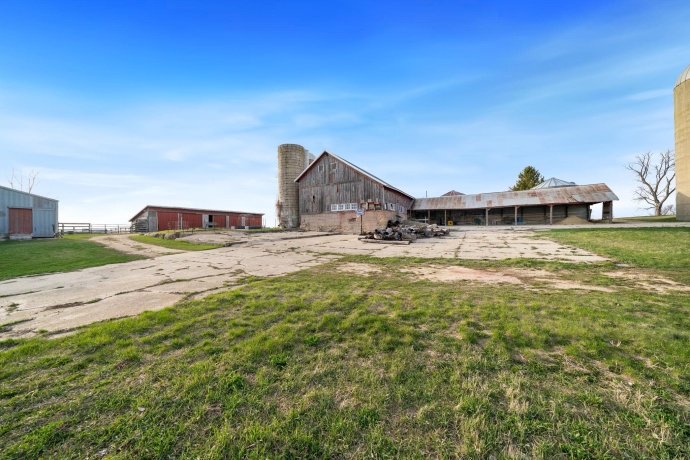 5380 Steward, ROCKFORD, Illinois 61101, 3 Bedrooms Bedrooms, ,2 BathroomsBathrooms,House,For Sale,Steward,202601931