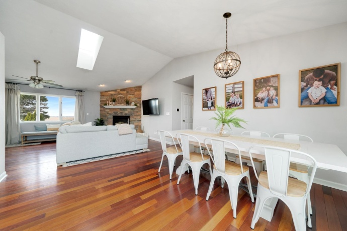 5380 Steward, ROCKFORD, Illinois 61101, 3 Bedrooms Bedrooms, ,2 BathroomsBathrooms,House,For Sale,Steward,202601931