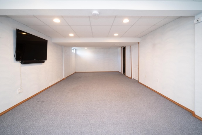 3008 Hamlin, MACHESNEY PARK, Illinois 61115, 3 Bedrooms Bedrooms, ,2 BathroomsBathrooms,House,For Sale,Hamlin,202601932