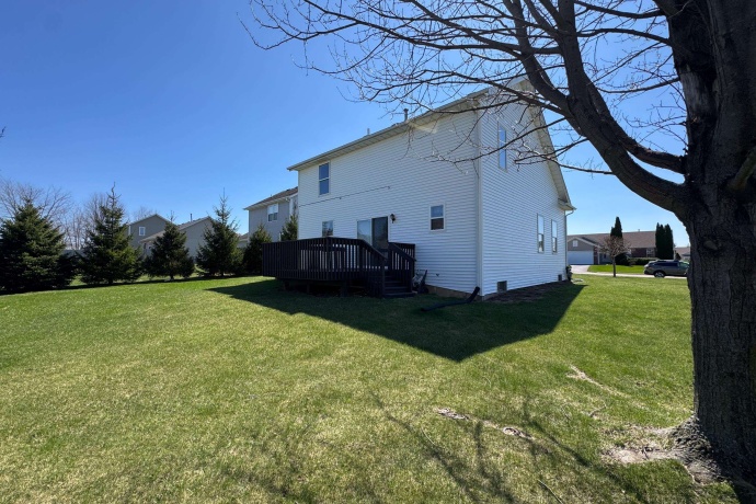 3008 Hamlin, MACHESNEY PARK, Illinois 61115, 3 Bedrooms Bedrooms, ,2 BathroomsBathrooms,House,For Sale,Hamlin,202601932