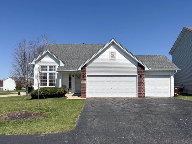 3008 Hamlin, MACHESNEY PARK, Illinois 61115, 3 Bedrooms Bedrooms, ,2 BathroomsBathrooms,House,For Sale,Hamlin,202601932