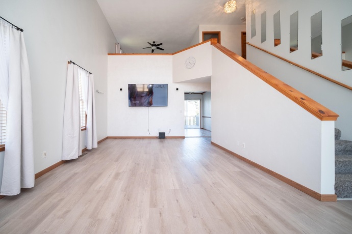 3008 Hamlin, MACHESNEY PARK, Illinois 61115, 3 Bedrooms Bedrooms, ,2 BathroomsBathrooms,House,For Sale,Hamlin,202601932