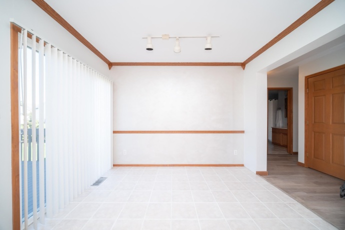 3008 Hamlin, MACHESNEY PARK, Illinois 61115, 3 Bedrooms Bedrooms, ,2 BathroomsBathrooms,House,For Sale,Hamlin,202601932