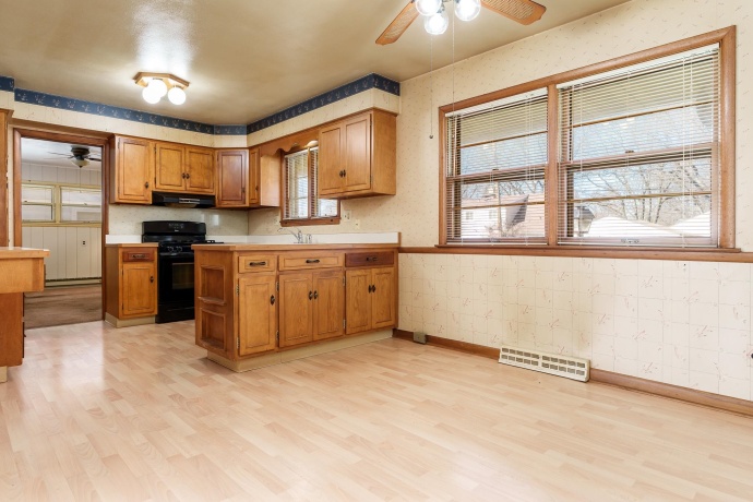 3432 COURT, ROCKFORD, Illinois 61103, 3 Bedrooms Bedrooms, ,1 BathroomBathrooms,House,For Sale,COURT,202601933