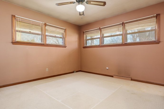 3432 COURT, ROCKFORD, Illinois 61103, 3 Bedrooms Bedrooms, ,1 BathroomBathrooms,House,For Sale,COURT,202601933