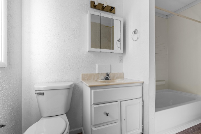 2815 Greendale Dr, ROCKFORD, Illinois 61109, 3 Bedrooms Bedrooms, ,1 BathroomBathrooms,House,For Sale,Greendale Dr,202601934