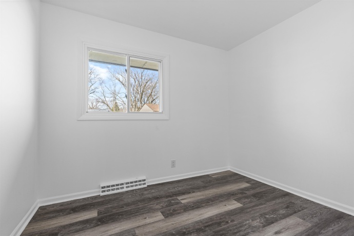 2815 Greendale Dr, ROCKFORD, Illinois 61109, 3 Bedrooms Bedrooms, ,1 BathroomBathrooms,House,For Sale,Greendale Dr,202601934