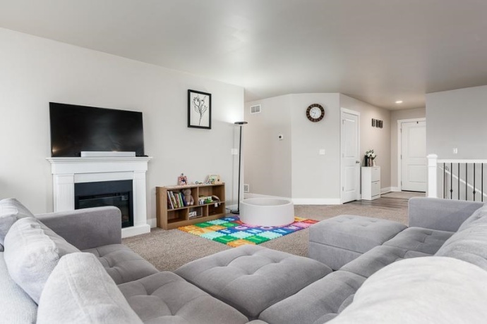 15044 Yellowstone, SOUTH BELOIT, Illinois 61080, 3 Bedrooms Bedrooms, ,2 BathroomsBathrooms,House,For Sale,Yellowstone,202601935