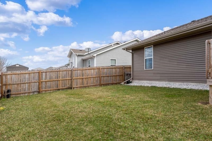 15044 Yellowstone, SOUTH BELOIT, Illinois 61080, 3 Bedrooms Bedrooms, ,2 BathroomsBathrooms,House,For Sale,Yellowstone,202601935