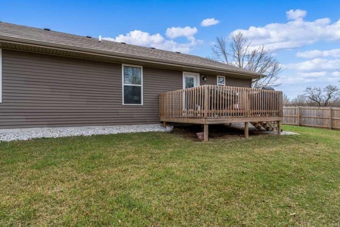 15044 Yellowstone, SOUTH BELOIT, Illinois 61080, 3 Bedrooms Bedrooms, ,2 BathroomsBathrooms,House,For Sale,Yellowstone,202601935