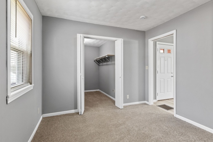 128 8th, ROCHELLE, Illinois 61068, 3 Bedrooms Bedrooms, ,1 BathroomBathrooms,House,For Sale,8th,202601936