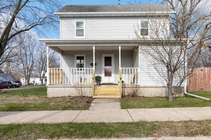 128 8th, ROCHELLE, Illinois 61068, 3 Bedrooms Bedrooms, ,1 BathroomBathrooms,House,For Sale,8th,202601936