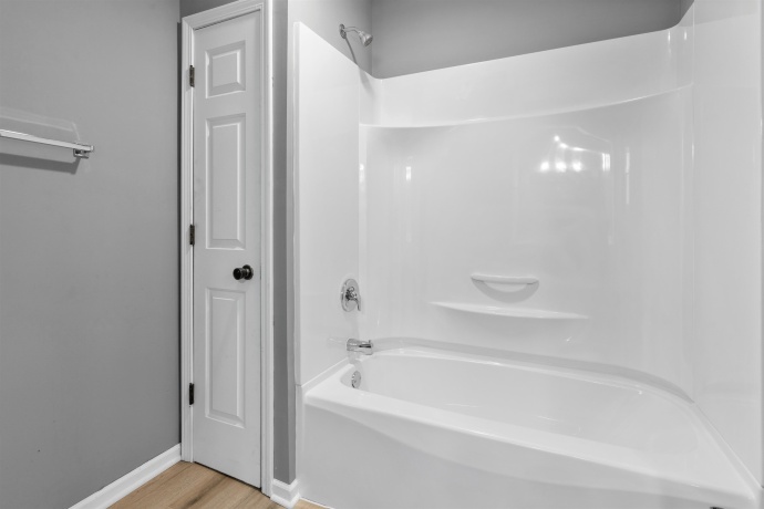 128 8th, ROCHELLE, Illinois 61068, 3 Bedrooms Bedrooms, ,1 BathroomBathrooms,House,For Sale,8th,202601936