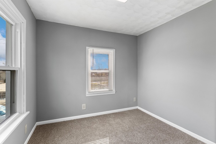 128 8th, ROCHELLE, Illinois 61068, 3 Bedrooms Bedrooms, ,1 BathroomBathrooms,House,For Sale,8th,202601936