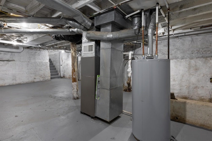 128 8th, ROCHELLE, Illinois 61068, 3 Bedrooms Bedrooms, ,1 BathroomBathrooms,House,For Sale,8th,202601936