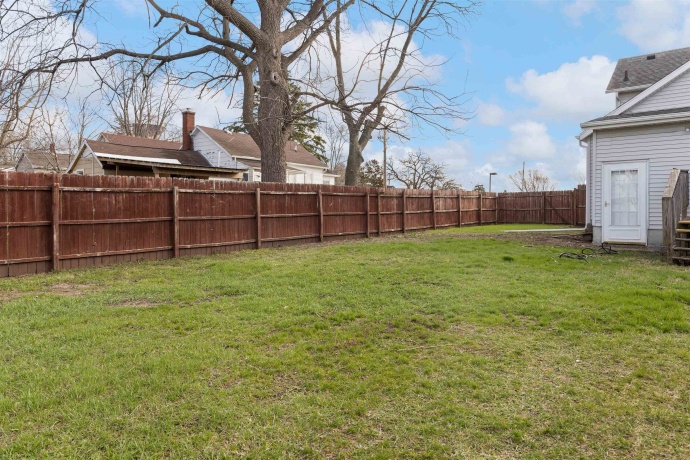 128 8th, ROCHELLE, Illinois 61068, 3 Bedrooms Bedrooms, ,1 BathroomBathrooms,House,For Sale,8th,202601936