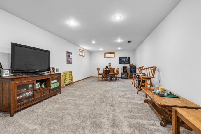 6833 CARDIGAN, ROCKFORD, Illinois 61114, 3 Bedrooms Bedrooms, ,2 BathroomsBathrooms,House,For Sale,CARDIGAN,202601940