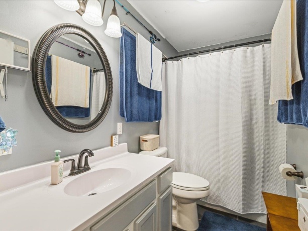 6127 Oak, BYRON, Illinois 61010, 3 Bedrooms Bedrooms, ,2 BathroomsBathrooms,House,For Sale,Oak,202601941