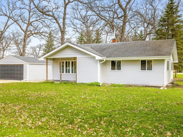 6127 Oak, BYRON, Illinois 61010, 3 Bedrooms Bedrooms, ,2 BathroomsBathrooms,House,For Sale,Oak,202601941