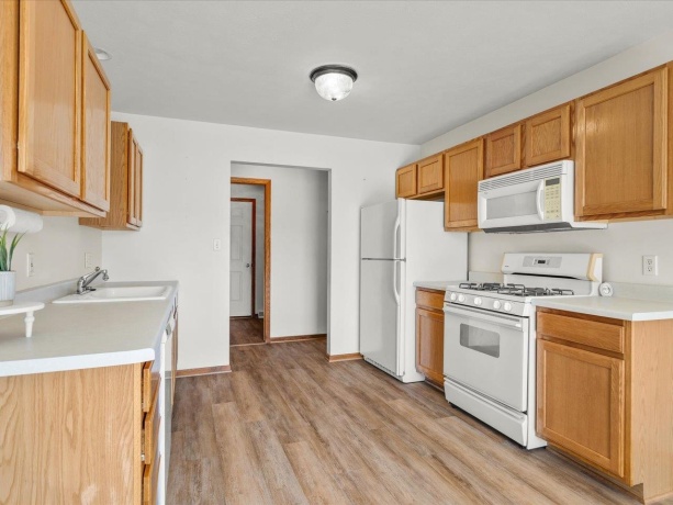 518 Breezeway, PEARL CITY, Illinois 61062, 3 Bedrooms Bedrooms, ,2 BathroomsBathrooms,House,For Sale,Breezeway,202601942