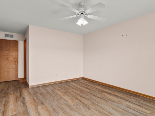 518 Breezeway, PEARL CITY, Illinois 61062, 3 Bedrooms Bedrooms, ,2 BathroomsBathrooms,House,For Sale,Breezeway,202601942