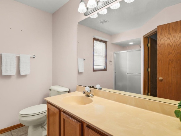 518 Breezeway, PEARL CITY, Illinois 61062, 3 Bedrooms Bedrooms, ,2 BathroomsBathrooms,House,For Sale,Breezeway,202601942