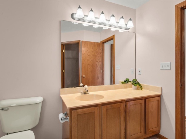 518 Breezeway, PEARL CITY, Illinois 61062, 3 Bedrooms Bedrooms, ,2 BathroomsBathrooms,House,For Sale,Breezeway,202601942