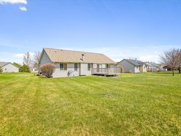 518 Breezeway, PEARL CITY, Illinois 61062, 3 Bedrooms Bedrooms, ,2 BathroomsBathrooms,House,For Sale,Breezeway,202601942