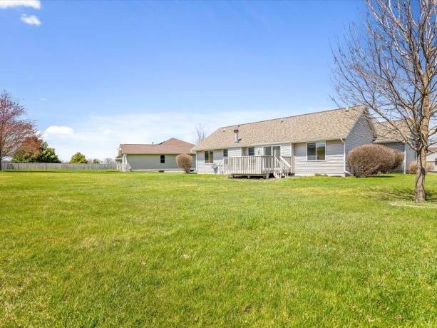 518 Breezeway, PEARL CITY, Illinois 61062, 3 Bedrooms Bedrooms, ,2 BathroomsBathrooms,House,For Sale,Breezeway,202601942