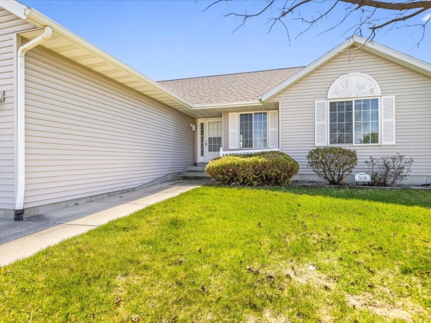 518 Breezeway, PEARL CITY, Illinois 61062, 3 Bedrooms Bedrooms, ,2 BathroomsBathrooms,House,For Sale,Breezeway,202601942