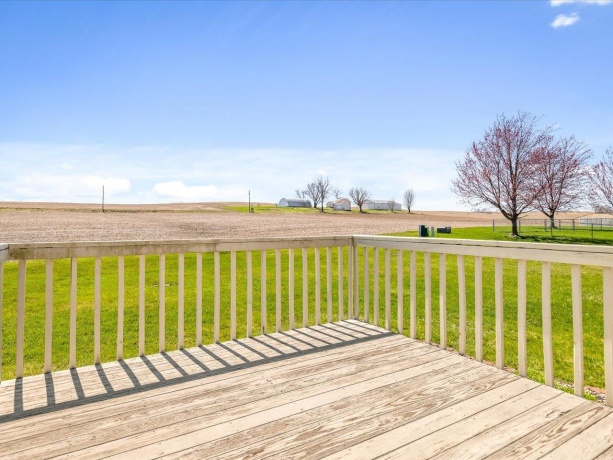 518 Breezeway, PEARL CITY, Illinois 61062, 3 Bedrooms Bedrooms, ,2 BathroomsBathrooms,House,For Sale,Breezeway,202601942