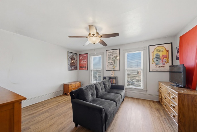 324 2nd, DIXON, Illinois 61021, ,2 Units,For Sale,2nd,202601946