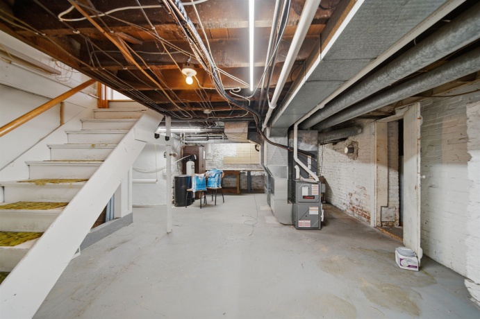 324 2nd, DIXON, Illinois 61021, ,2 Units,For Sale,2nd,202601946