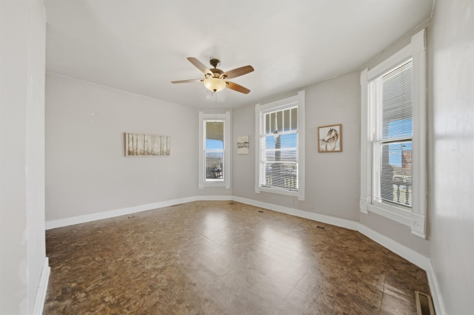 324 2nd, DIXON, Illinois 61021, ,2 Units,For Sale,2nd,202601946