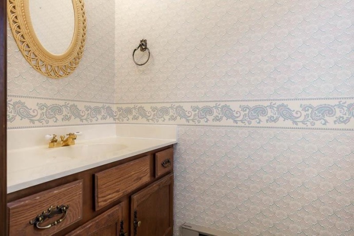 1920 Yale Bridge, SOUTH BELOIT, Illinois 61080, 3 Bedrooms Bedrooms, ,2 BathroomsBathrooms,House,For Sale,Yale Bridge,202601945