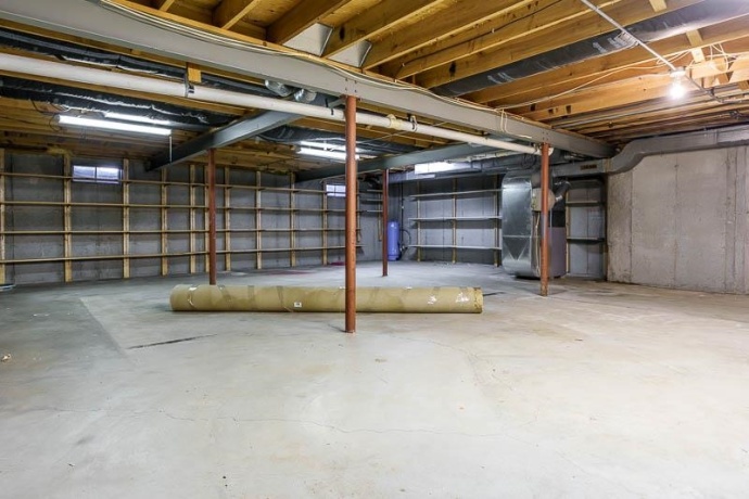 1920 Yale Bridge, SOUTH BELOIT, Illinois 61080, 3 Bedrooms Bedrooms, ,2 BathroomsBathrooms,House,For Sale,Yale Bridge,202601945