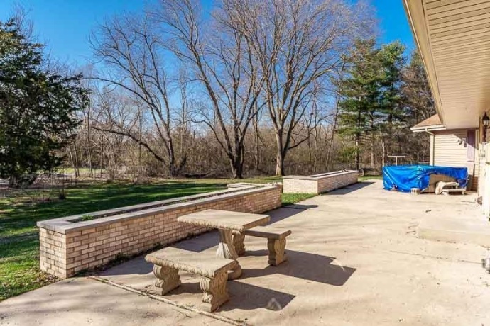 1920 Yale Bridge, SOUTH BELOIT, Illinois 61080, 3 Bedrooms Bedrooms, ,2 BathroomsBathrooms,House,For Sale,Yale Bridge,202601945