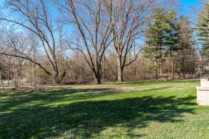 1920 Yale Bridge, SOUTH BELOIT, Illinois 61080, 3 Bedrooms Bedrooms, ,2 BathroomsBathrooms,House,For Sale,Yale Bridge,202601945