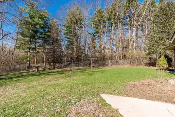 1920 Yale Bridge, SOUTH BELOIT, Illinois 61080, 3 Bedrooms Bedrooms, ,2 BathroomsBathrooms,House,For Sale,Yale Bridge,202601945