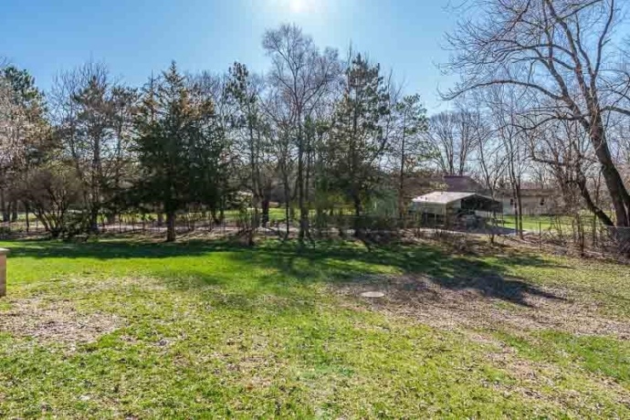 1920 Yale Bridge, SOUTH BELOIT, Illinois 61080, 3 Bedrooms Bedrooms, ,2 BathroomsBathrooms,House,For Sale,Yale Bridge,202601945