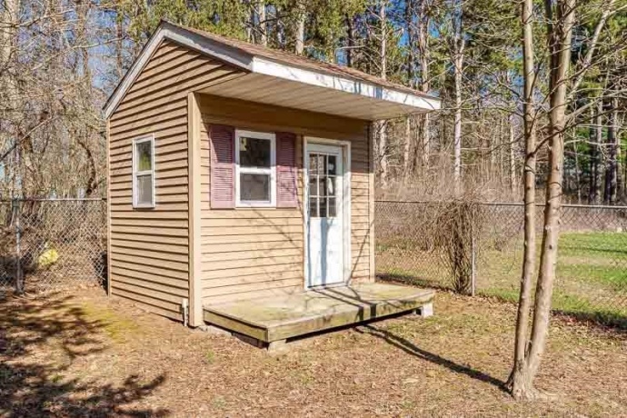 1920 Yale Bridge, SOUTH BELOIT, Illinois 61080, 3 Bedrooms Bedrooms, ,2 BathroomsBathrooms,House,For Sale,Yale Bridge,202601945