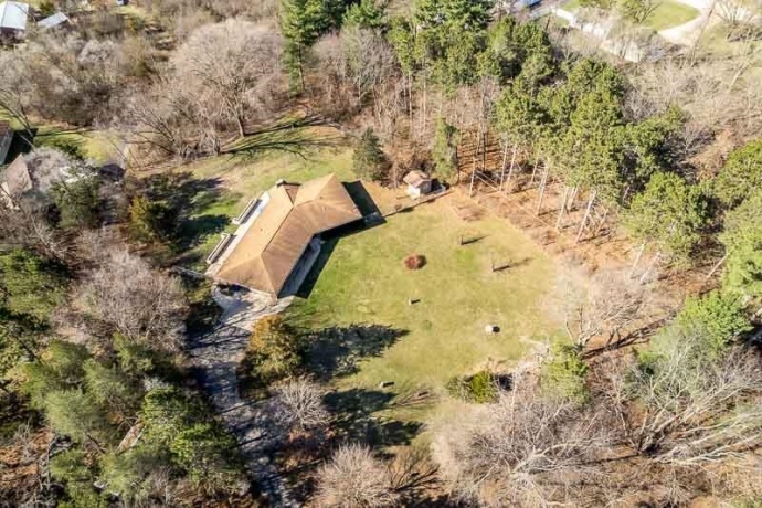 1920 Yale Bridge, SOUTH BELOIT, Illinois 61080, 3 Bedrooms Bedrooms, ,2 BathroomsBathrooms,House,For Sale,Yale Bridge,202601945