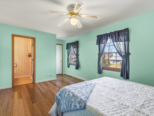 545 Andrew, LAKE ZURICH, Illinois 60047, 5 Bedrooms Bedrooms, ,2 BathroomsBathrooms,House,For Sale,Andrew,202601948