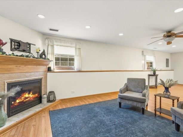 545 Andrew, LAKE ZURICH, Illinois 60047, 5 Bedrooms Bedrooms, ,2 BathroomsBathrooms,House,For Sale,Andrew,202601948