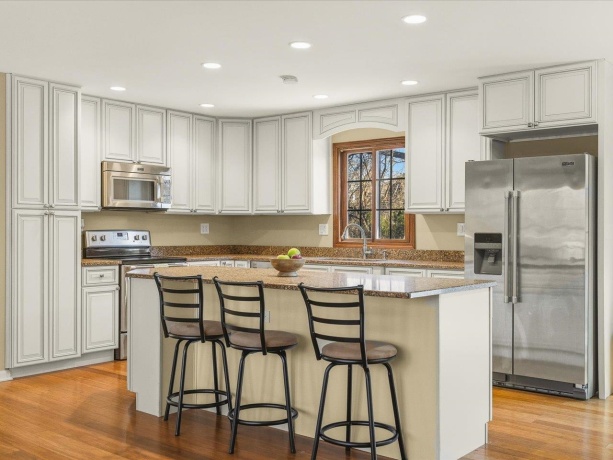 545 Andrew, LAKE ZURICH, Illinois 60047, 5 Bedrooms Bedrooms, ,2 BathroomsBathrooms,House,For Sale,Andrew,202601948