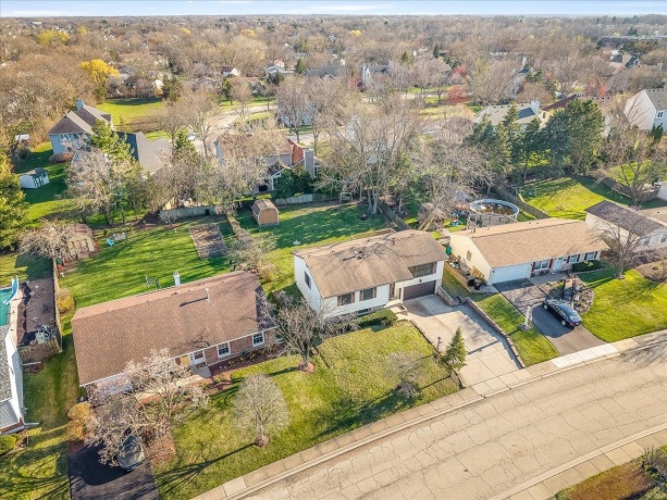 545 Andrew, LAKE ZURICH, Illinois 60047, 5 Bedrooms Bedrooms, ,2 BathroomsBathrooms,House,For Sale,Andrew,202601948