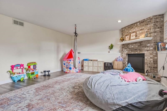 8311 Woodbridge, MACHESNEY PARK, Illinois 61115, 4 Bedrooms Bedrooms, ,2 BathroomsBathrooms,House,For Sale,Woodbridge,202601949