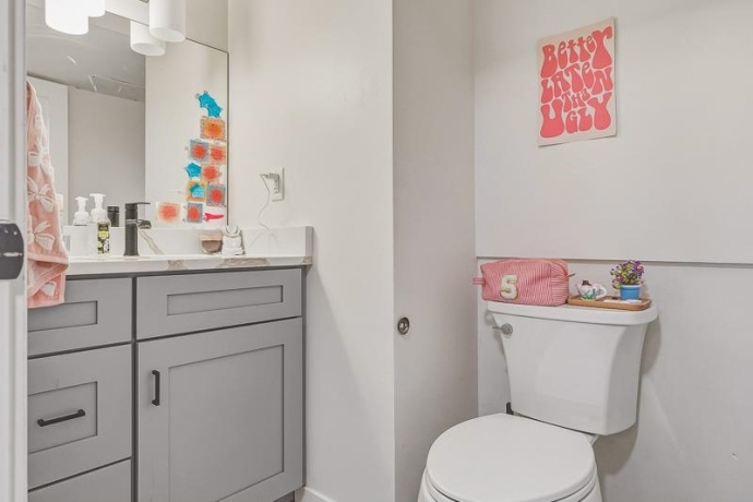 8311 Woodbridge, MACHESNEY PARK, Illinois 61115, 4 Bedrooms Bedrooms, ,2 BathroomsBathrooms,House,For Sale,Woodbridge,202601949