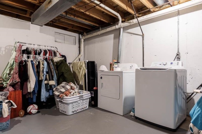 8311 Woodbridge, MACHESNEY PARK, Illinois 61115, 4 Bedrooms Bedrooms, ,2 BathroomsBathrooms,House,For Sale,Woodbridge,202601949